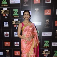 Alia Bhatt - Zee Cine Awards 2017 Red Carpet Photos | Picture 1481119