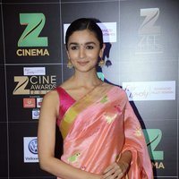 Alia Bhatt - Zee Cine Awards 2017 Red Carpet Photos | Picture 1481120