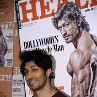 Vidyut Jammwal Unveils of Health and Nutrition magazine Mar 2017 issue Images | Picture 1486182