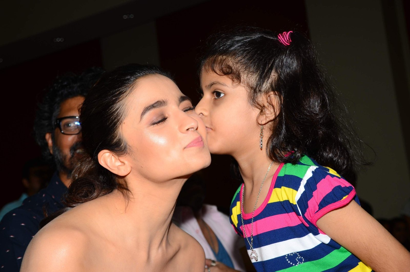 Alia Bhatt visits Strut The Dancemakers Images | Picture 1486657