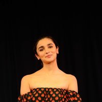 Alia Bhatt visits Strut The Dancemakers Images | Picture 1486660