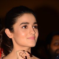 Alia Bhatt visits Strut The Dancemakers Images | Picture 1486643