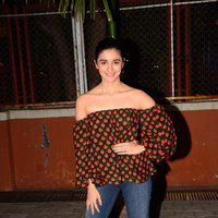 Alia Bhatt visits Strut The Dancemakers Images | Picture 1486631
