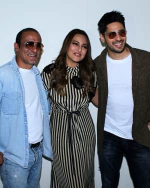 In Pics: Starcast Of Film Ittefaq Press Meet At Red Chillies | Picture 1542547