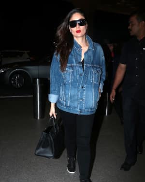 In Pics: Kareena Kapoor Snapped at Mumbai Airport | Picture 1543106
