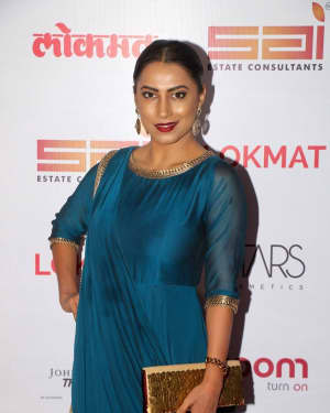 Kranti Redkar - In Pics: Red Carpet Of 2nd Edition Of Lokmat Maharashtra's Most Stylish Awards 2017 | Picture 1544797