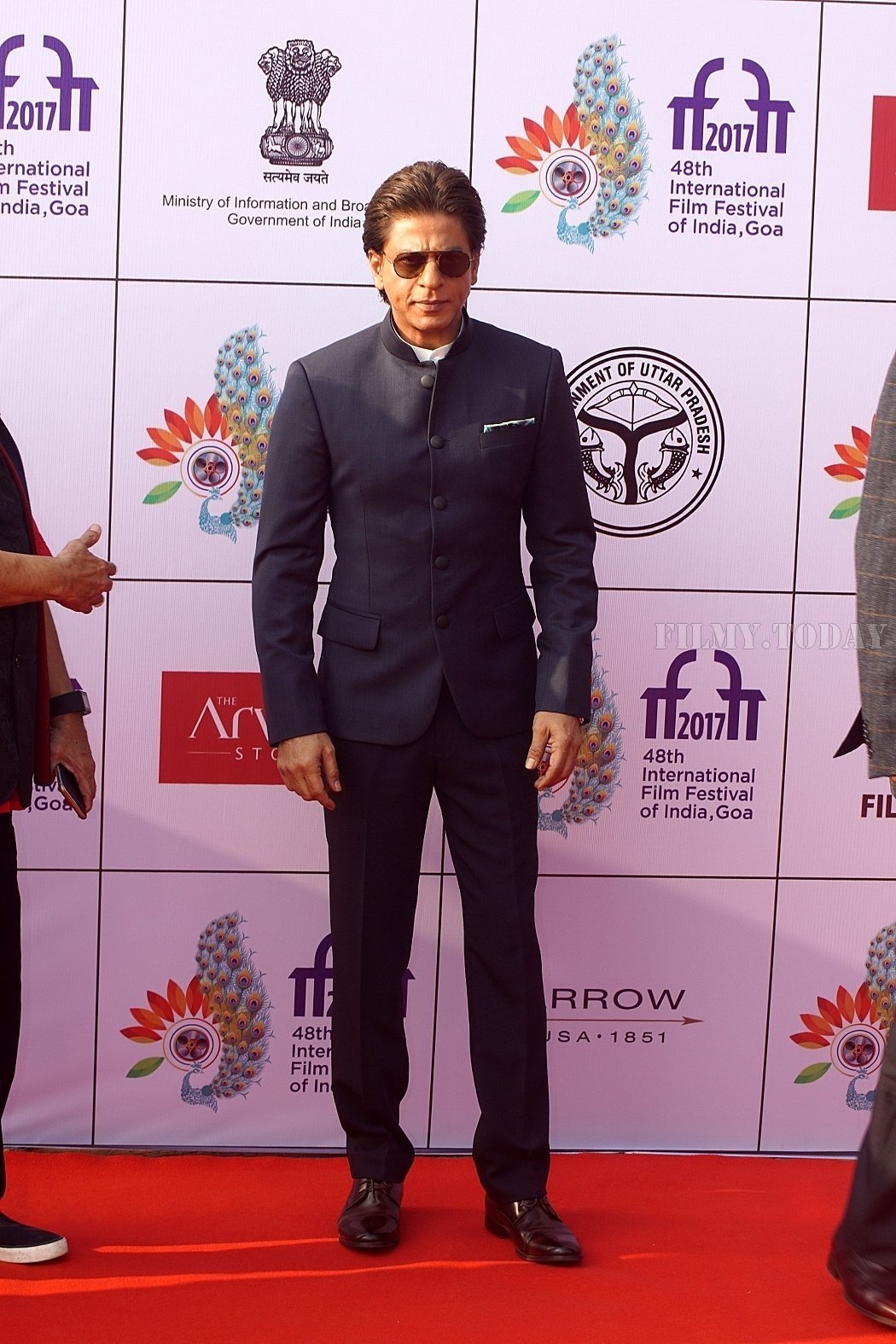 Shahrukh Khan - Photos: Celebs at IFFI 2017 Opening Ceremony | Picture 1547009
