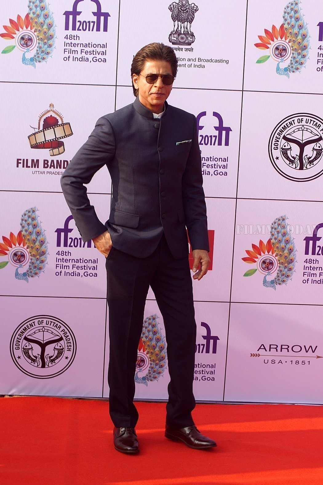 Shahrukh Khan - Photos: Celebs at IFFI 2017 Opening Ceremony | Picture 1547011