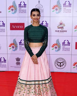 Radhika Apte - Photos: Celebs at IFFI 2017 Opening Ceremony | Picture 1547038