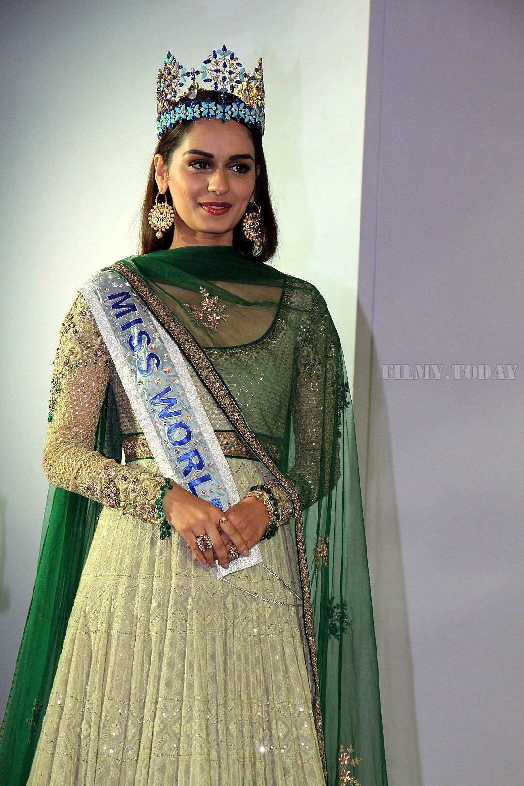Photos: Manushi Chillar At The Press Conference For Winning Miss World Title | Picture 1547407
