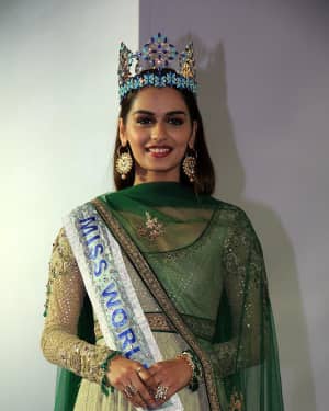 Photos: Manushi Chillar At The Press Conference For Winning Miss World Title | Picture 1547410