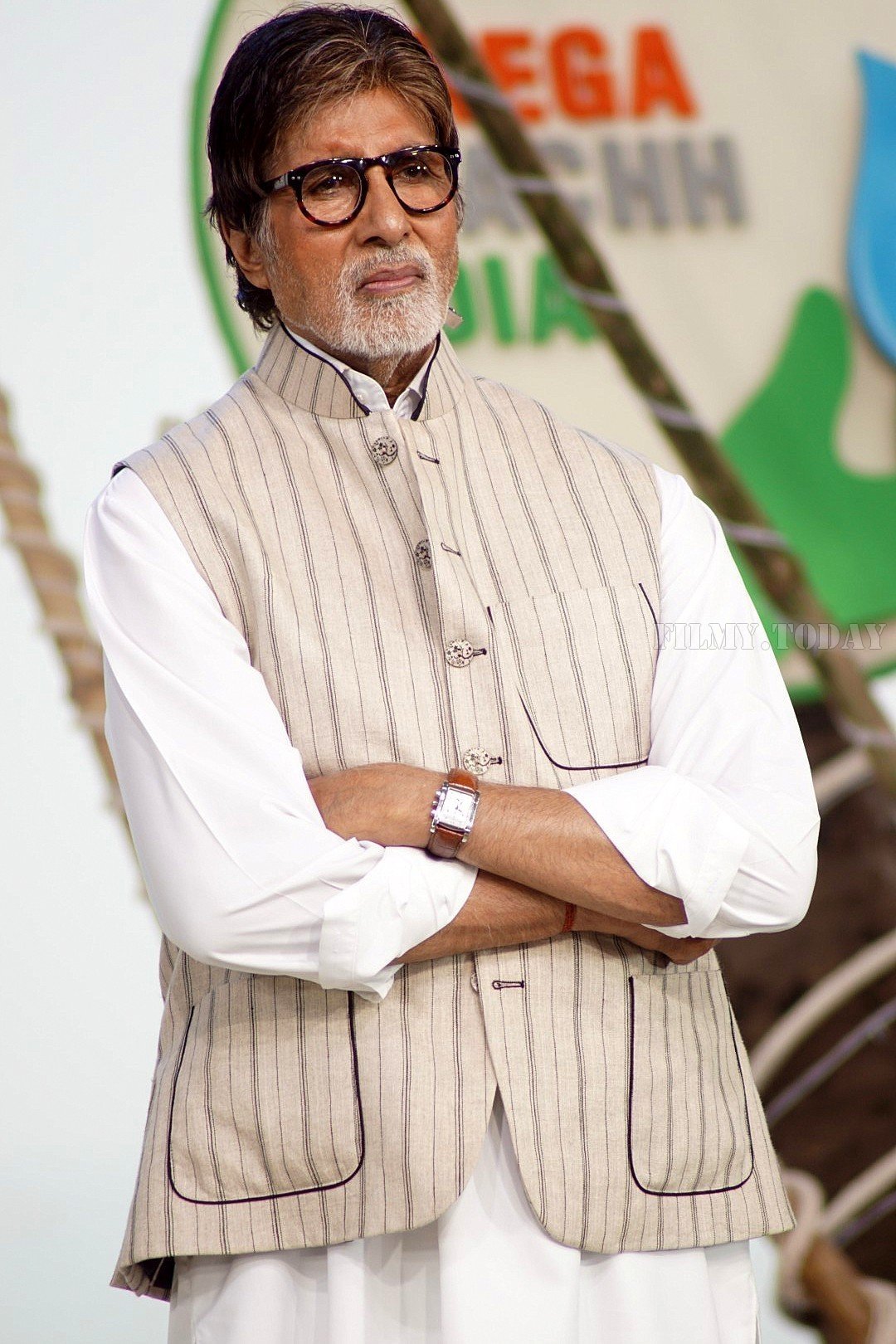 Amitabh Bachchan - In Pics: Rashtriya Swachhta Diwas | Picture 1532613