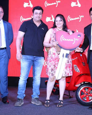 In Pics: Farhan Akhtar launches Vespa Red | Picture 1532725