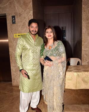 In Pics: Celebs At Producer Ramesh Taurani Diwali Party