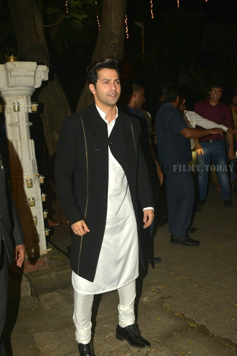 Varun Dhawan - In Pics: Anil Kapoor Hosts Diwali Party | Picture 1538463