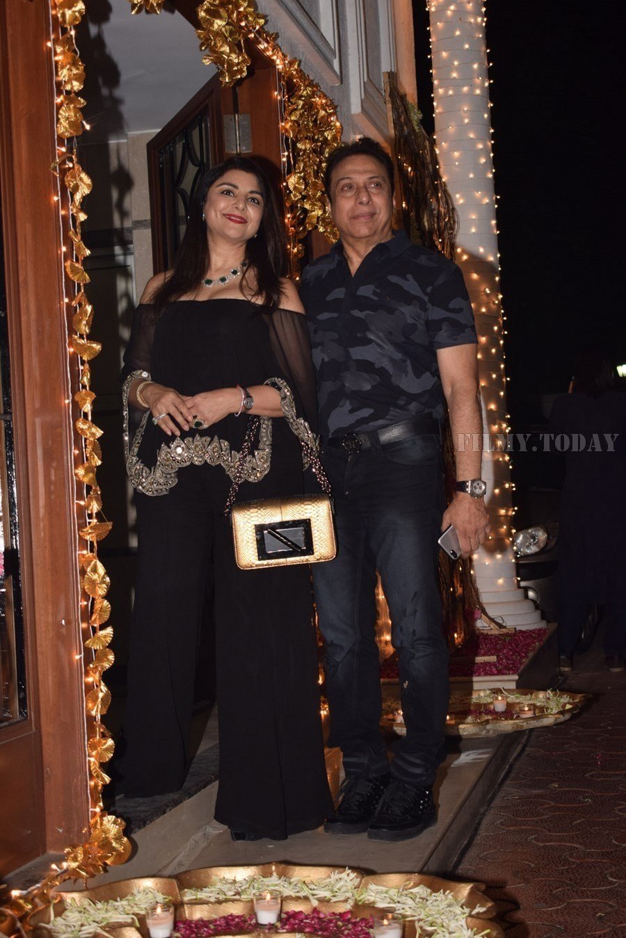 In Pics: Shilpa Shetty Hosts Diwali Party | Picture 1538317