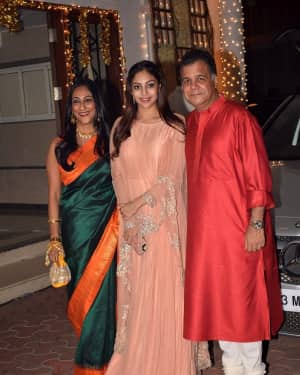 In Pics: Shilpa Shetty Hosts Diwali Party
