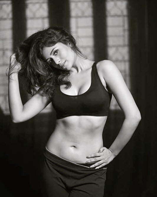 Ritabhari Chakraborty - Actress and Model Hot Instagram Photos | Picture 1539435