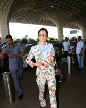 In Pics: Kangana Ranaut Spotted at Mumbai Airport | Picture 1539317