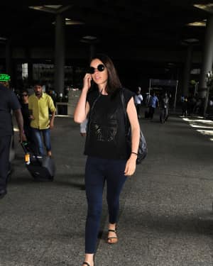In Pics: Kalki Koechlin Spotted At Mumbai Airport | Picture 1525874