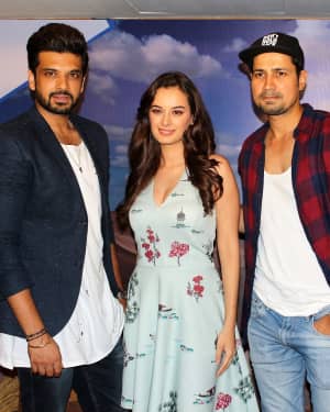 In Pics: Interview With Sumeet Vyas, Evelyn Sharma,& Karan Kundra At Stupid Man Smart Phone Webseries | Picture 1527383