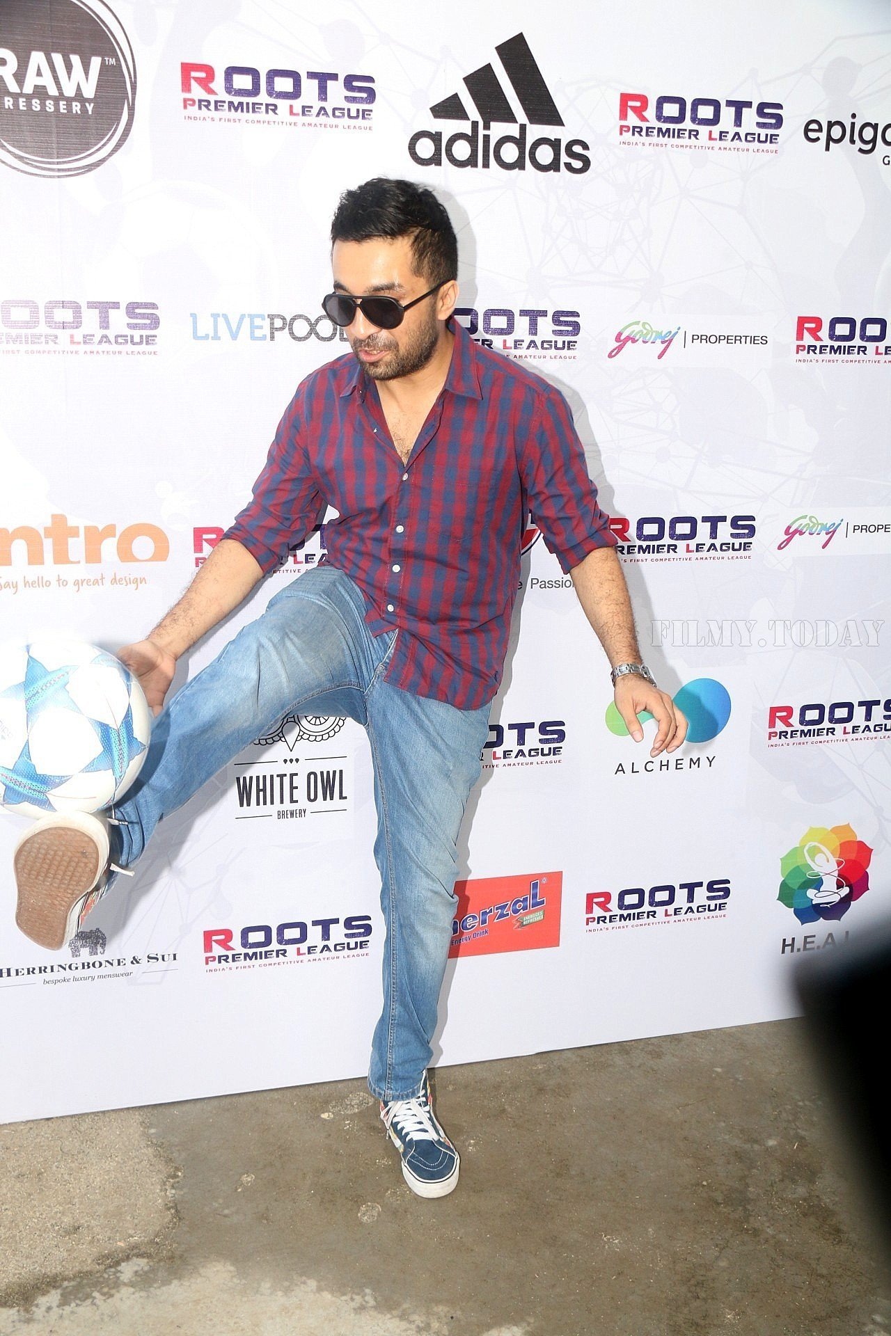 In Pics: Opening Ceremony of The Roots Premier League With Vidyut Jammwal and Dino Morea | Picture 1527400