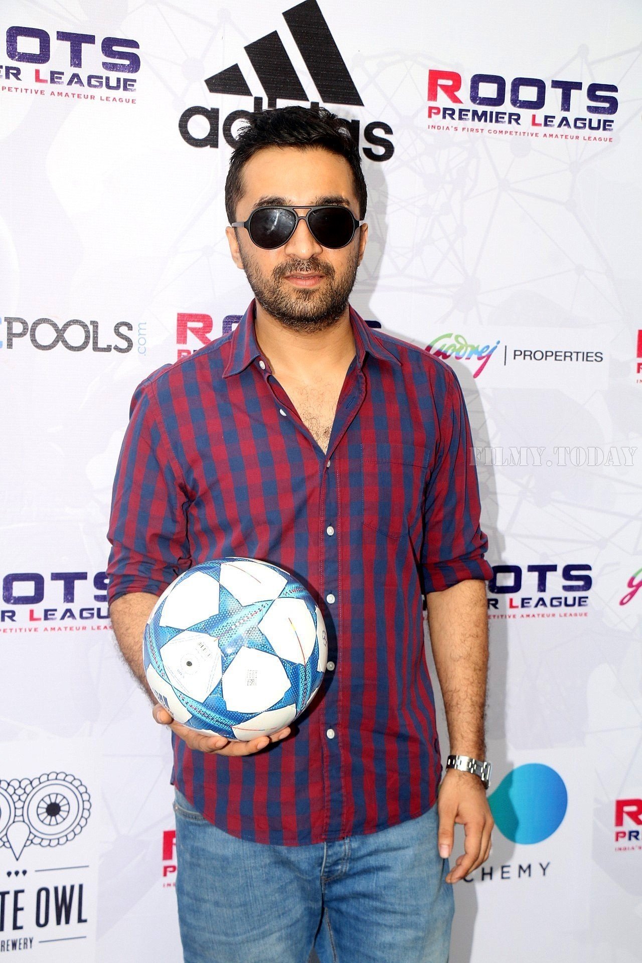 In Pics: Opening Ceremony of The Roots Premier League With Vidyut Jammwal and Dino Morea | Picture 1527399