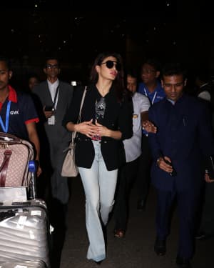 In Pics: Jacqueline Fernandez Snapped At Mumbai Airport | Picture 1528746