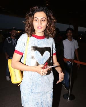 In Pics: Taapsee Pannu Snapped at Mumbai Airport | Picture 1528764