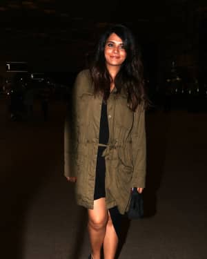 Richa Chadda Snapped At Mumbai Airport Pics | Picture 1528885