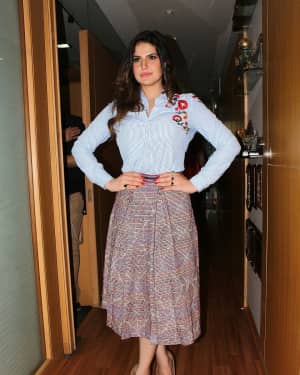 Zareen Khan - In Pics: Interview With Aksar 2 Team | Picture 1529344