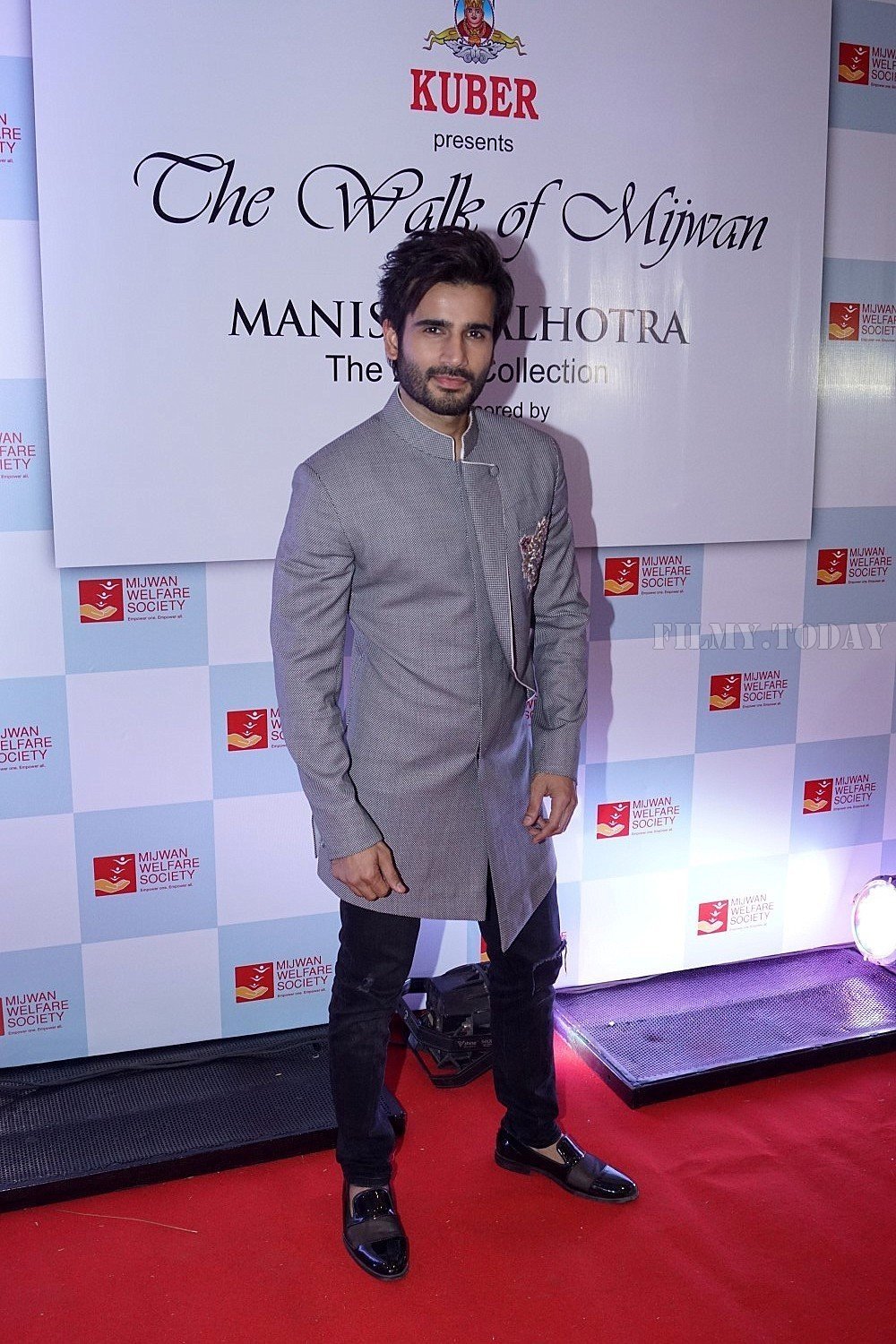 Photos: Red Carpet Of 9th The Walk Of Mijwan | Picture 1579174