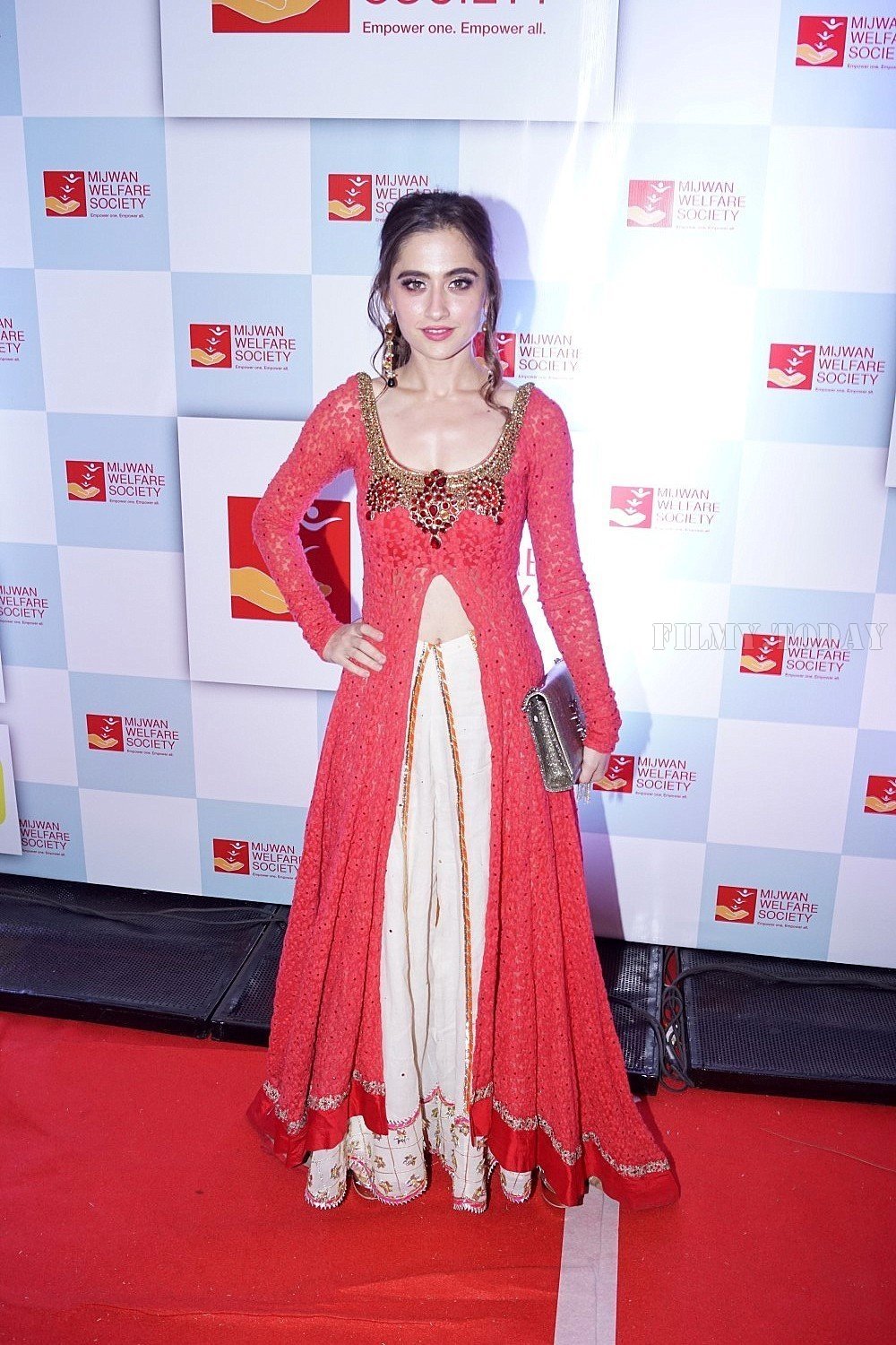 Photos: Red Carpet Of 9th The Walk Of Mijwan | Picture 1579145