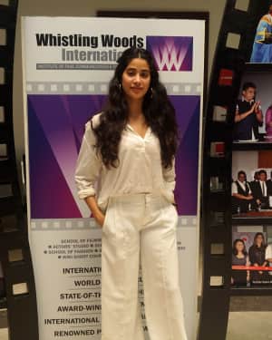 Photos: Janhvi Kapoor at Master Class at Whistling Woods | Picture 1592626