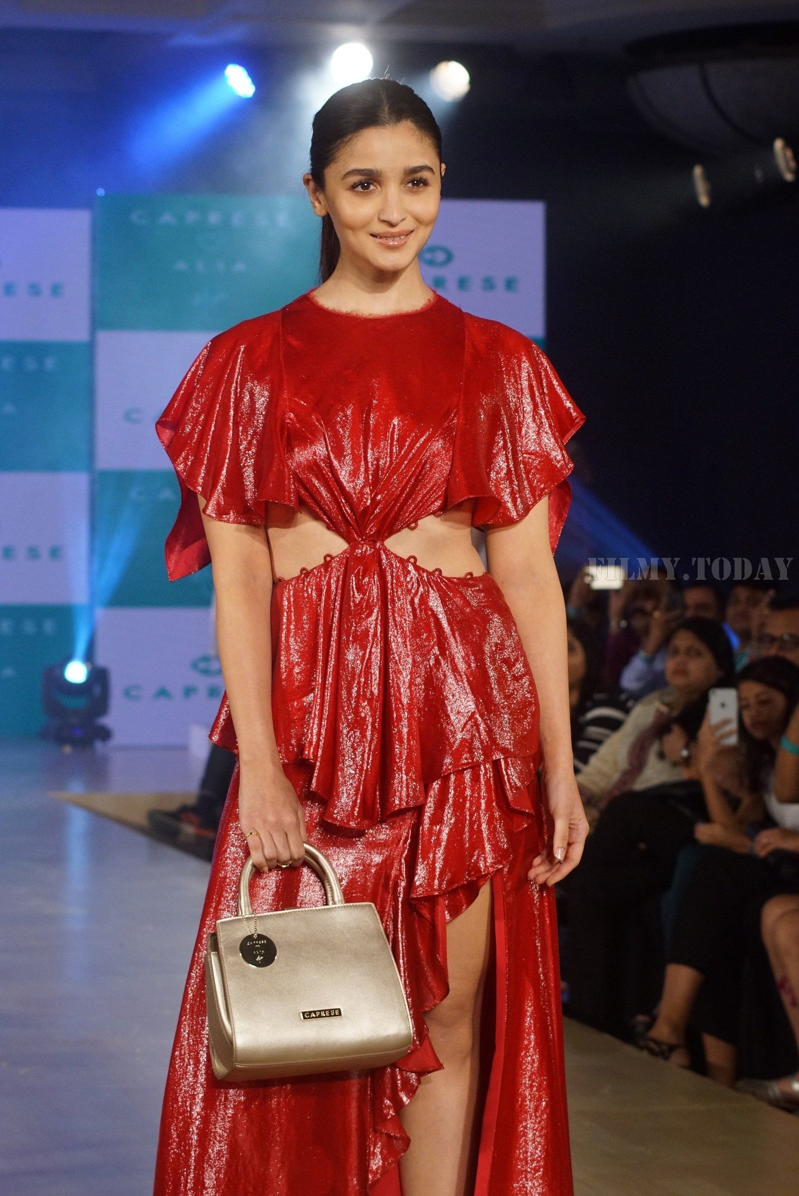 Alia Bhatt - Photos: Launch Of Caprese Bags New Collection | Picture 1593917