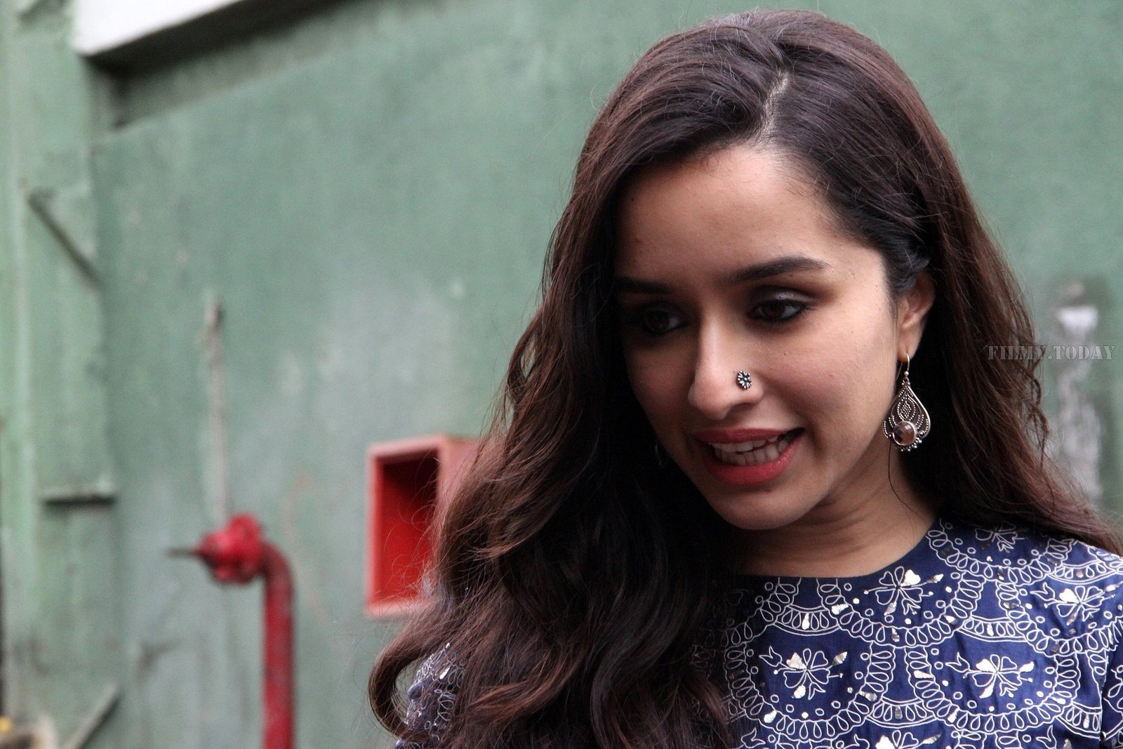 Photos: Shraddha Kapoor Spotted Promoting their film Stree On set of Dance Deewane | Picture 1594773