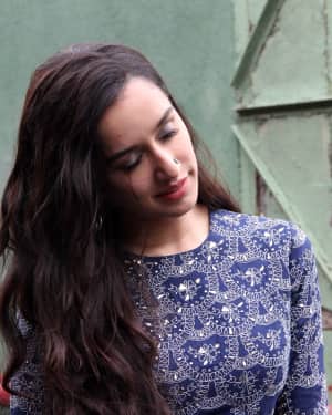 Photos: Shraddha Kapoor Spotted Promoting their film Stree On set of Dance Deewane | Picture 1594777