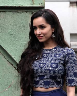 Photos: Shraddha Kapoor Spotted Promoting their film Stree On set of Dance Deewane | Picture 1594779