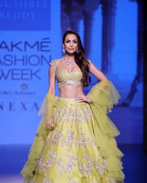 Photos: Malaika Arora Ramp at Lakme Fashion Show 2018 | Picture 1595463