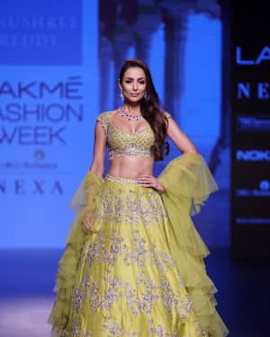 Photos: Malaika Arora Ramp at Lakme Fashion Show 2018 | Picture 1595462