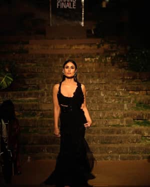Kareena Kapoor - Photos: Lakme Fashion Week 2018 | Picture 1564321