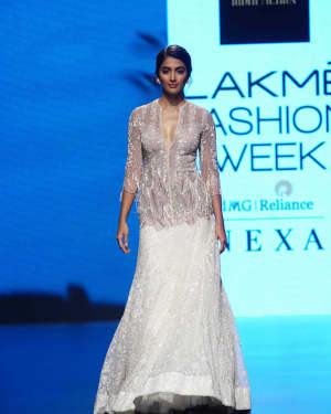 Pooja Hegde - Photos: Lakme Fashion Week 2018