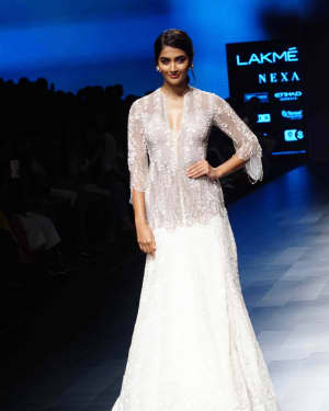 Pooja Hegde - Photos: Lakme Fashion Week 2018 | Picture 1564307