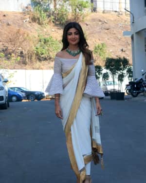 Shilpa Shetty - Photos: Daler Mehndi & Mika Singh On The Sets Of Reality Show Super Dancer - Chapter 2 | Picture 1566273