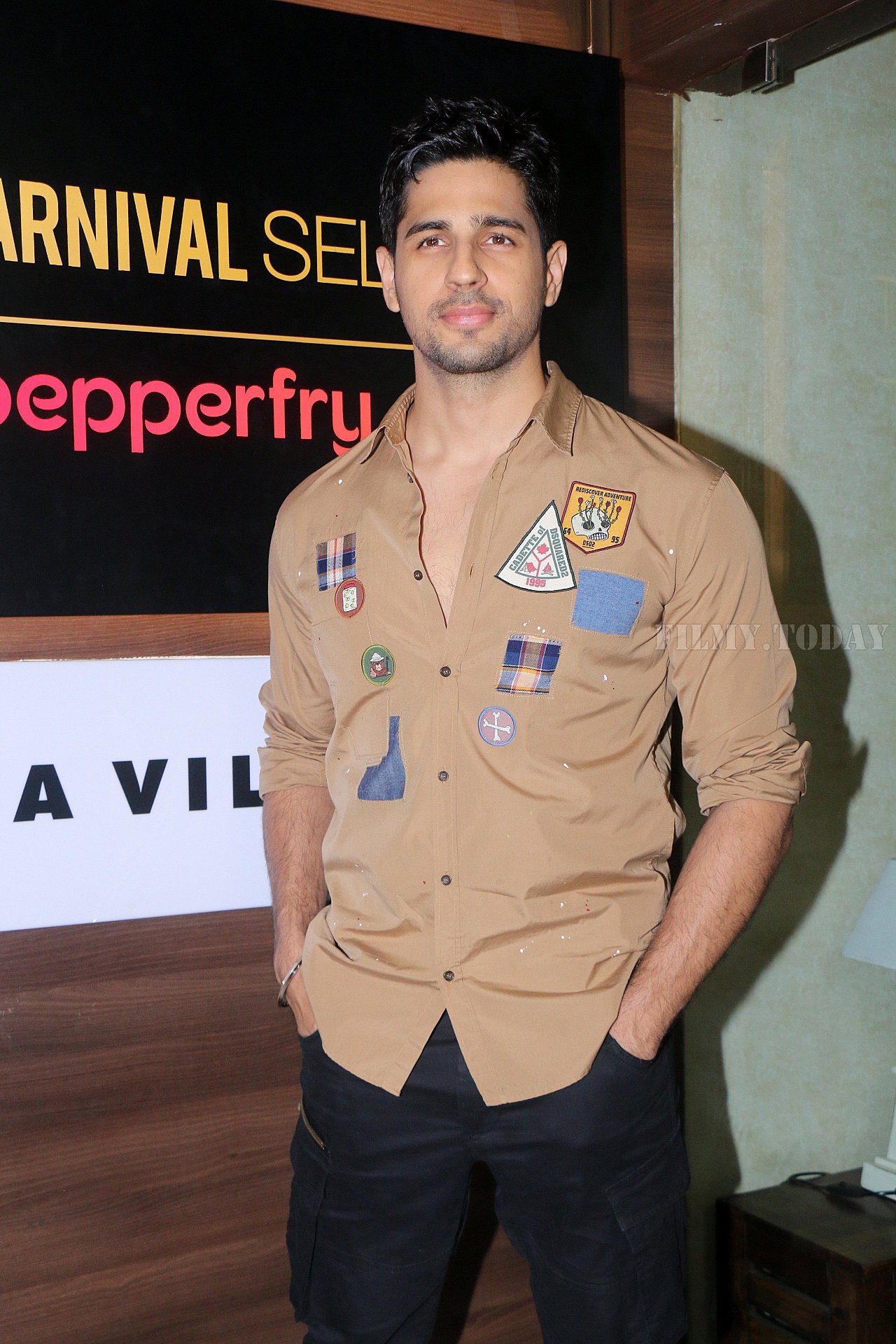 Sidharth Malhotra - Photos: Launch Of Carnival Cinema Lounge | Picture 1566978