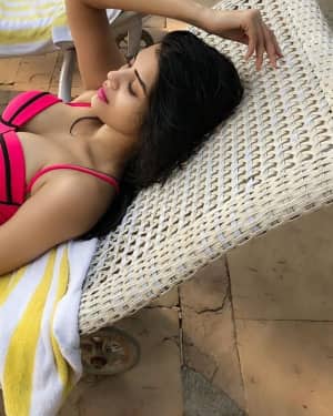 Actress Sonali Raut Poolside Photos | Picture 1567773
