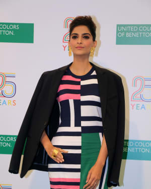 Photos: Sonam Kapoor During The 25 Years Celebration Of Benetton India Of Heritage And Values In India | Picture 1568372