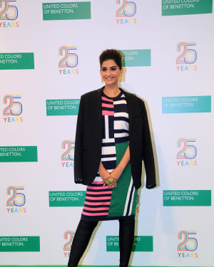 Photos: Sonam Kapoor During The 25 Years Celebration Of Benetton India Of Heritage And Values In India | Picture 1568368
