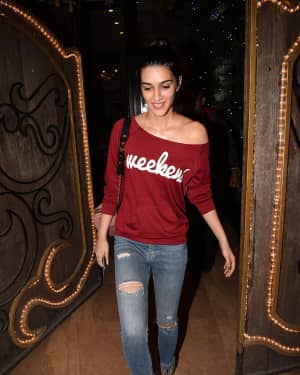 Photos: Kriti Sanon Spotted At Spa In Juhu | Picture 1557116