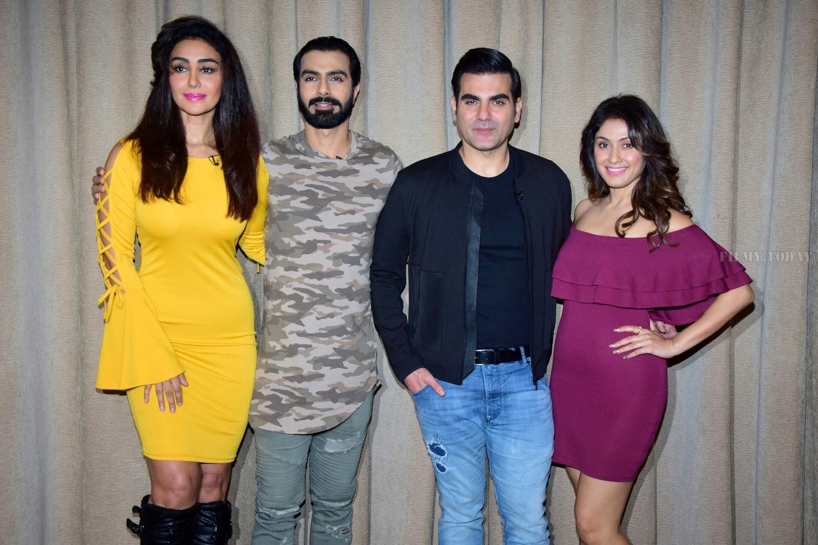 Photos: Media interactions with the cast of Nirdosh at JW Marriott | Picture 1557110